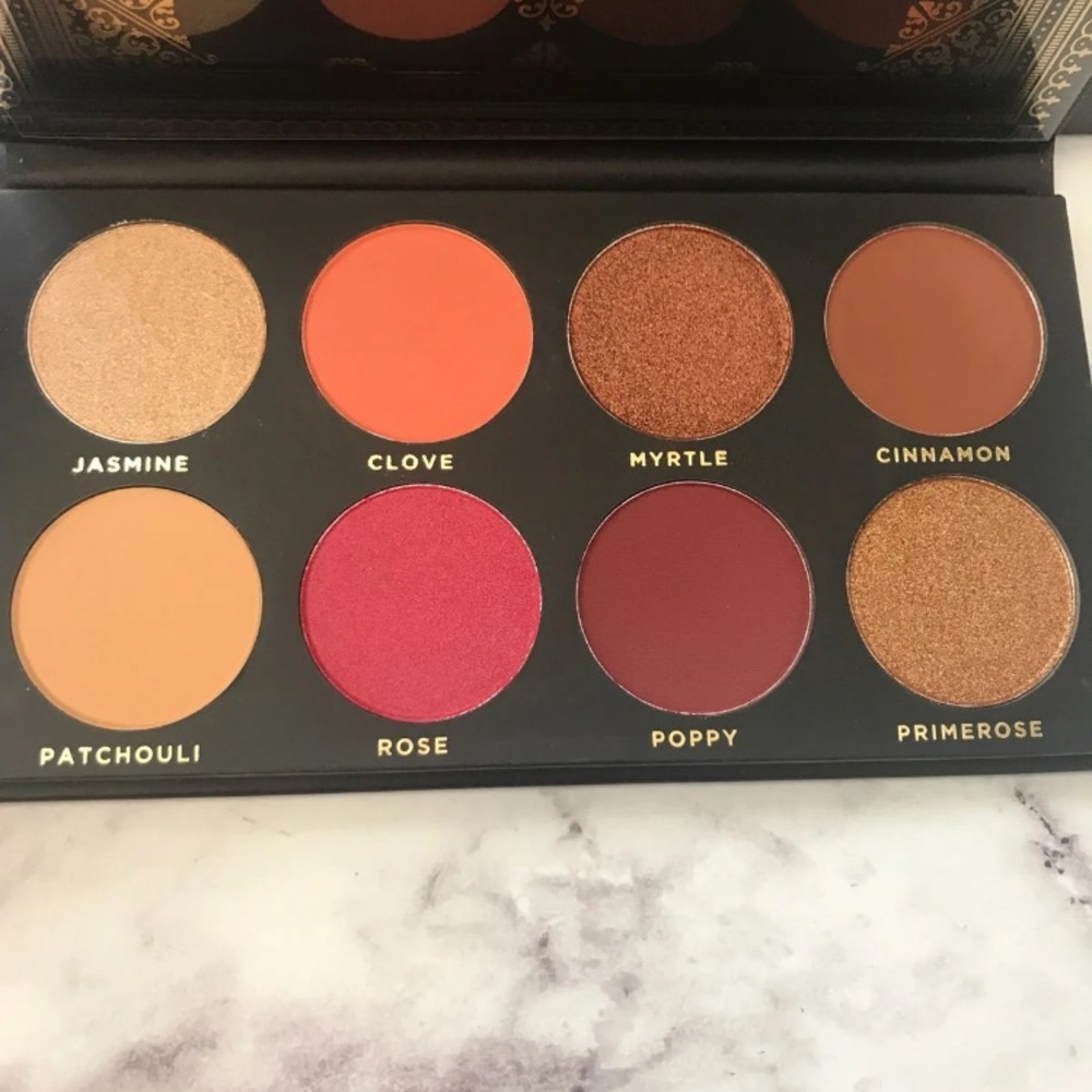 ace beaute eyeshadow palette - Picture 3 of 3